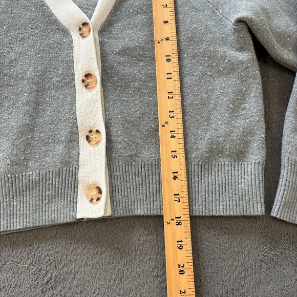 Free Assembly Gray White Cropped Cardigan Button Boxy Fit Sweater Youth Sz Large - Picture 6 of 10
